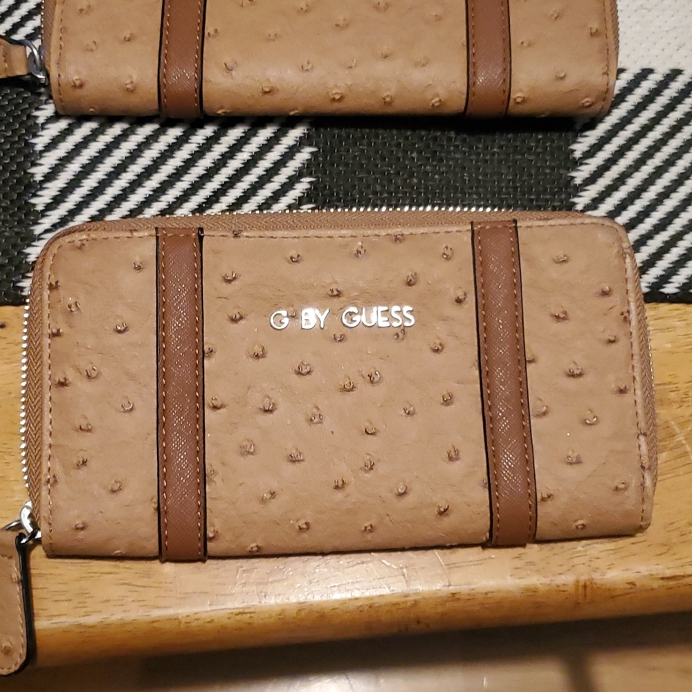 G by Guess womens wallet
